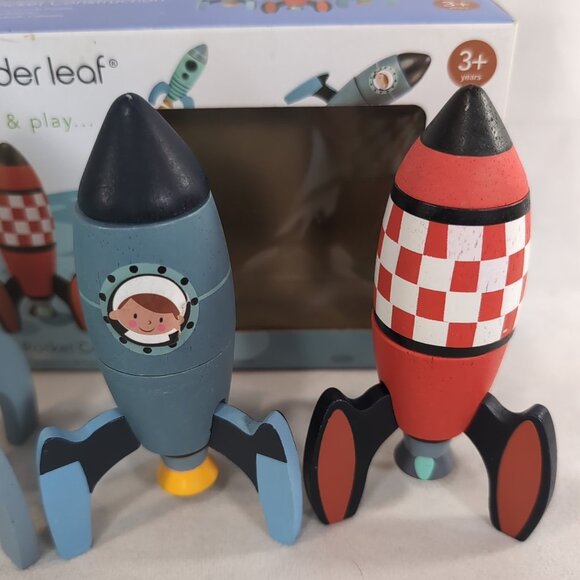 Tender Leaf Toys 3 Rocket Construction Wood Puzzle 2020 21 Wooden PartsTL8335 3+ - Picture 3 of 9